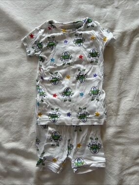 NWOT GAP White Short-Sleeve Pajama Set with buzz light year print